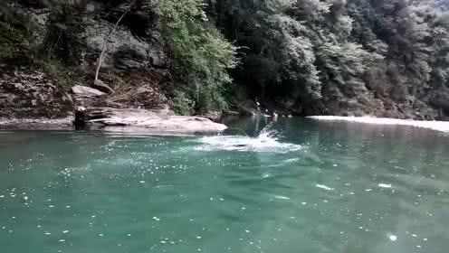 喜羊羊与美羊羊历险记3